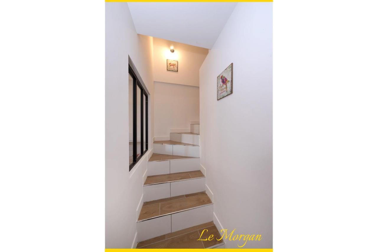 Le Morgan - Magnifique Appartement Cours Principal Plein Centre Avec Parking 살롱드프로방스 외부 사진